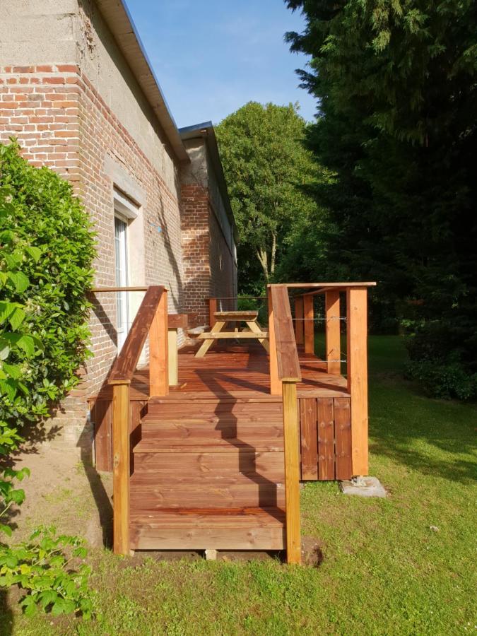 Chateau Des Lumieres Gite Et Gite Insolite Saint-Blimont エクステリア 写真